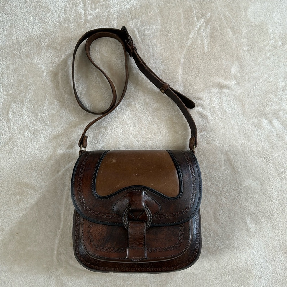 Vintage Anna cainzo brown leather saddle bag
